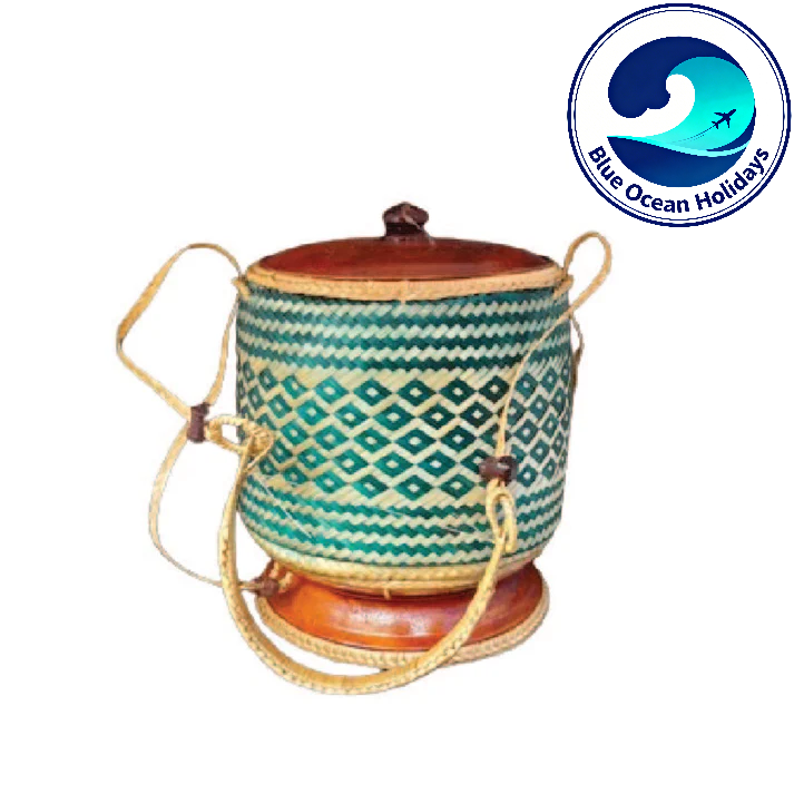 Handwoven Lao Sticky Rice Container – Natural Bamboo (11cm x 13cm)
